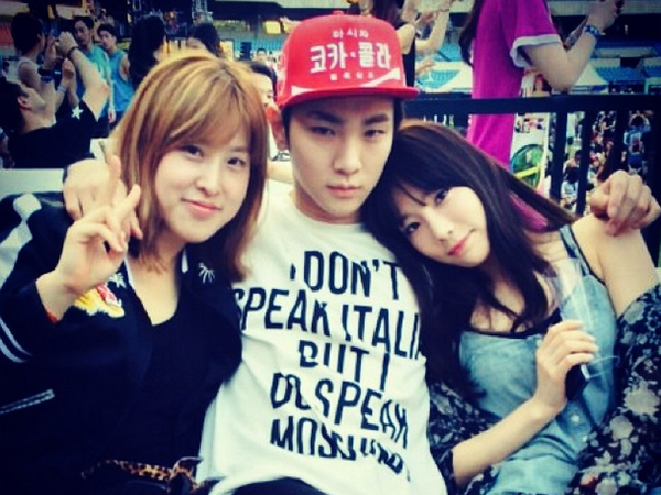 Key SHINee Terlihat Hang Out Bareng Taeyeon SNSD dan Nicole eks KARA